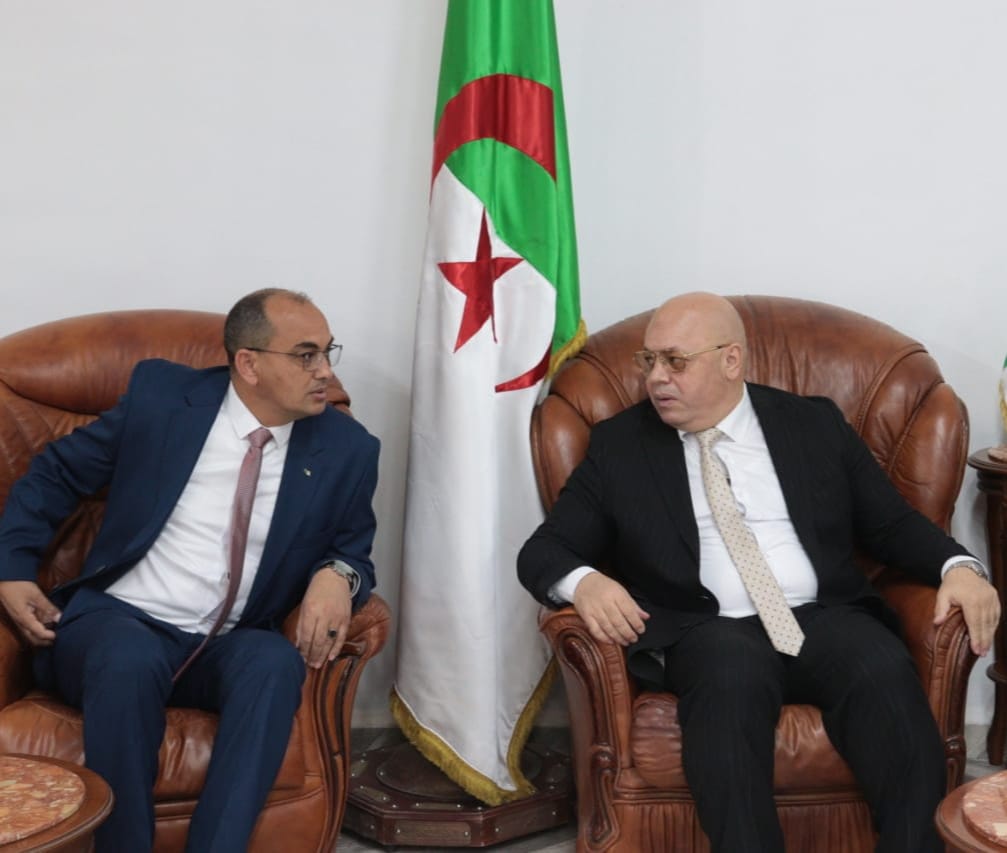 احياء الذكرى 65 لاستشهاد البطلين آيت حمودة عميروش، وأحمد بن عبد الرزاق حمودة (17)